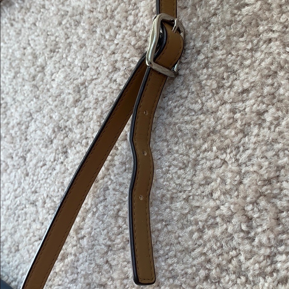 Coach leather crossbody - Picture 3 of 11